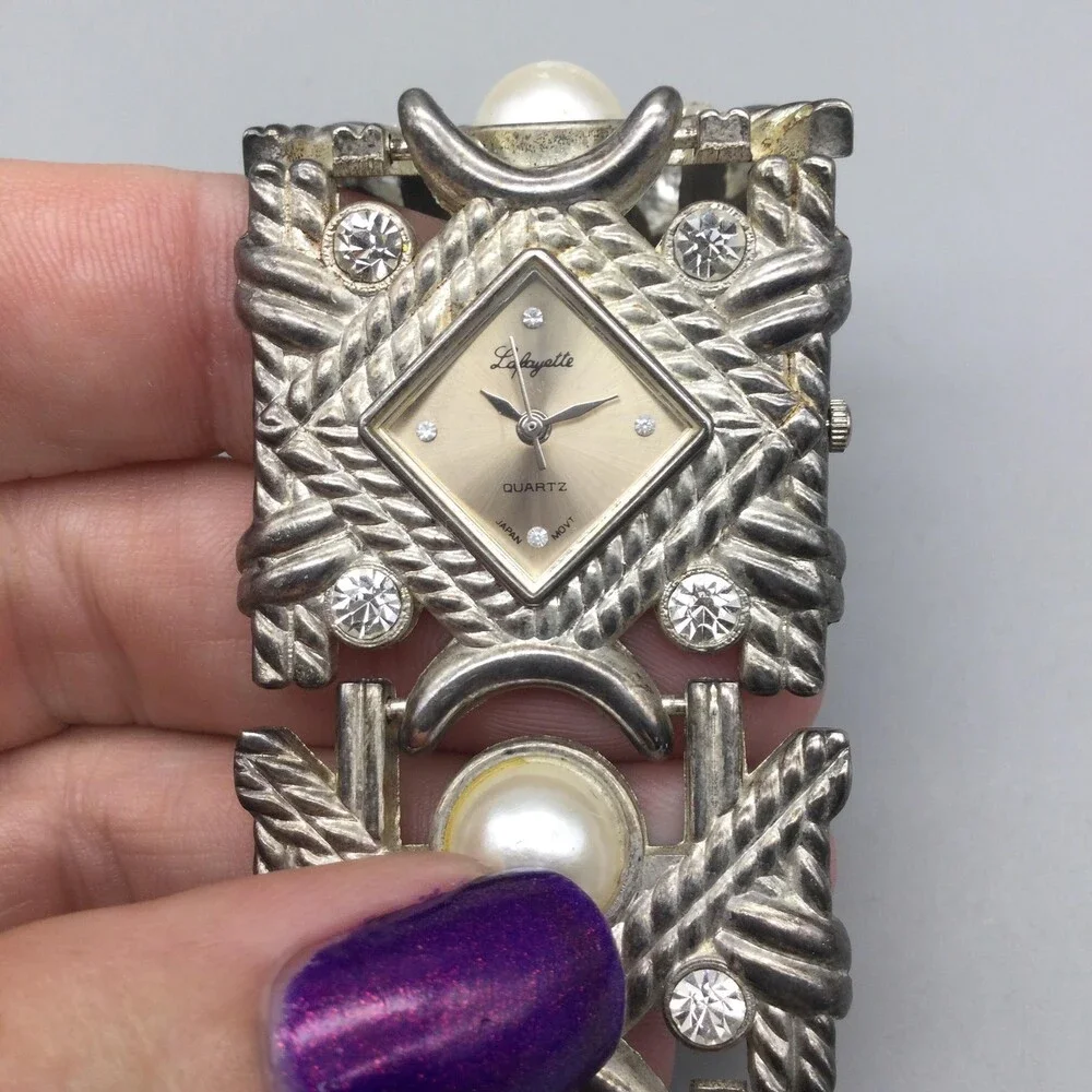 Lafayette Womens Watch 35mm Silver Tone Faux Pearl Crystals New Battery 6.25